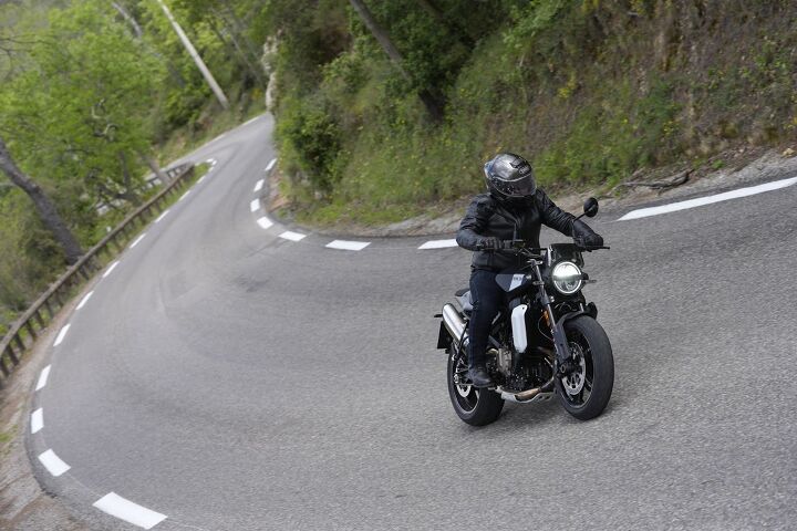 2024 husqvarna svartpilen 801 review first ride