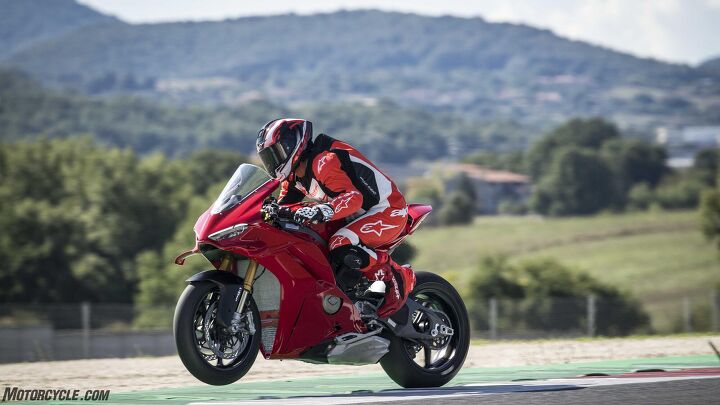 2025 ducati panigale v4s review first ride