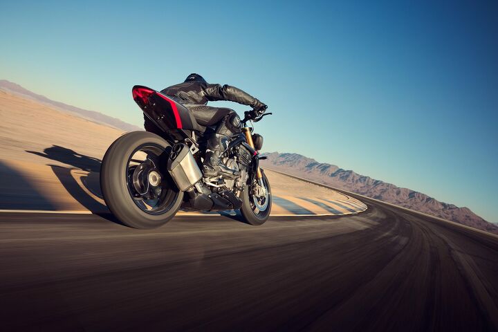 2025 triumph speed triple 1200 rs first look gallery