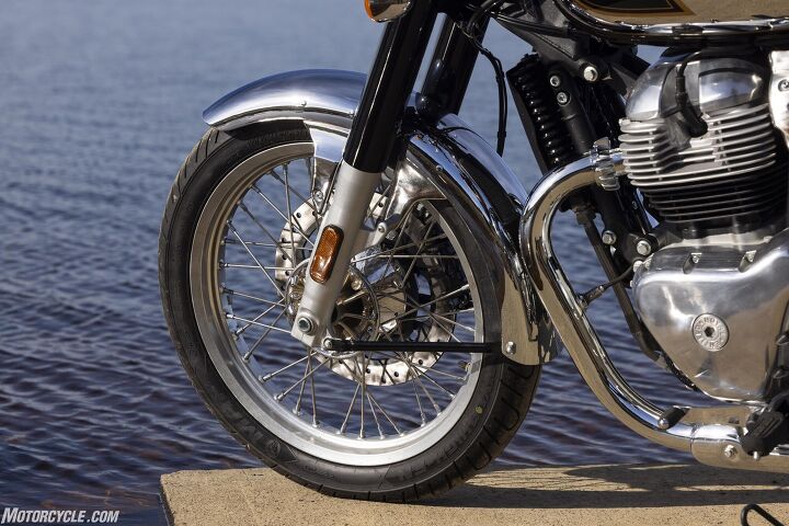 2025 royal enfield classic 650 review gallery