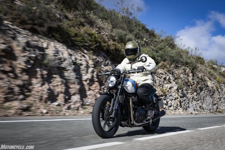 2025 triumph speed twin 900 review first ride