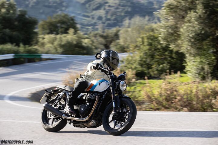 2025 triumph speed twin 900 review gallery