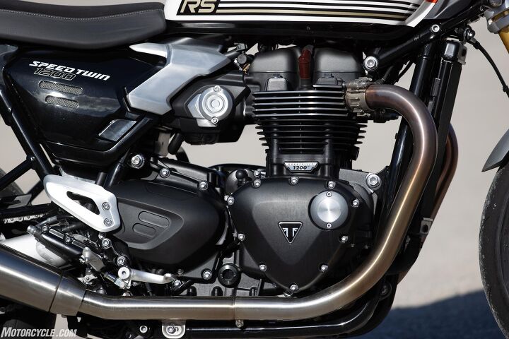 The 1200 HP version of the 1200cc Twin achieved Euro 5+ emissions standards this year while also improving performance by updating the camshaft, ignition timing, and fuel tuning. This adds five horsepower over the prior iteration.